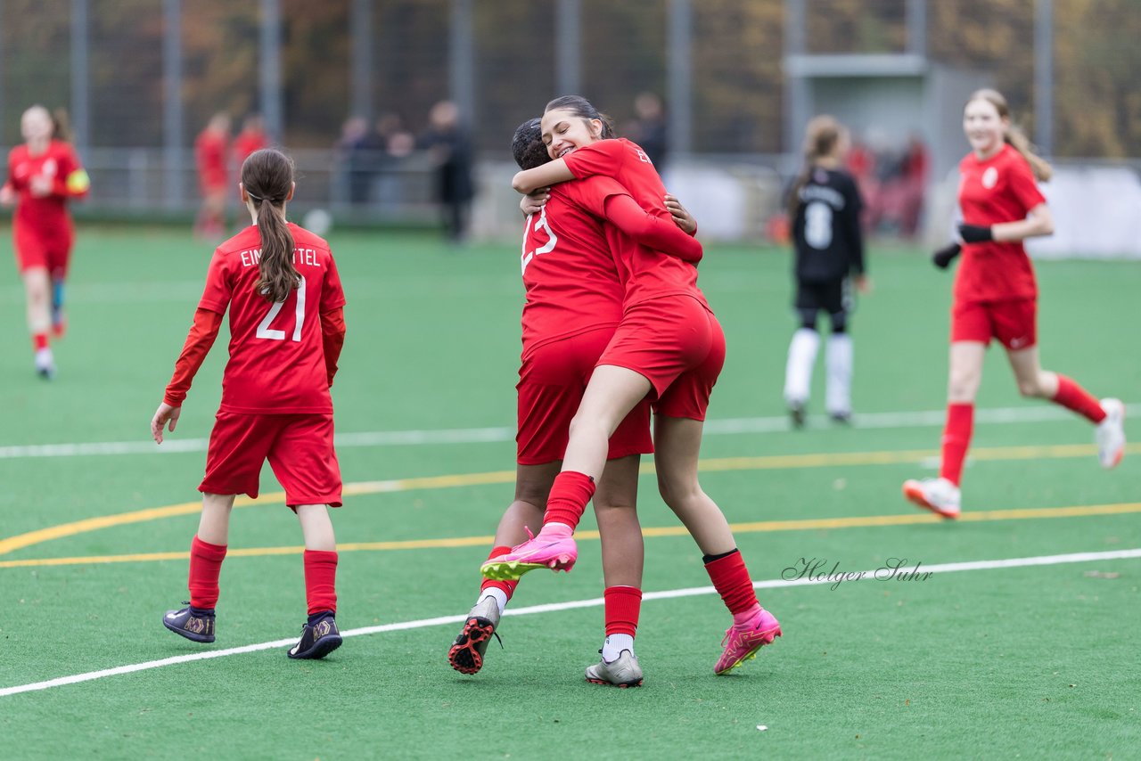 Bild 356 - wCJ VfL Pinneberg - Eimsbuettler TV : Ergebnis: 0:3